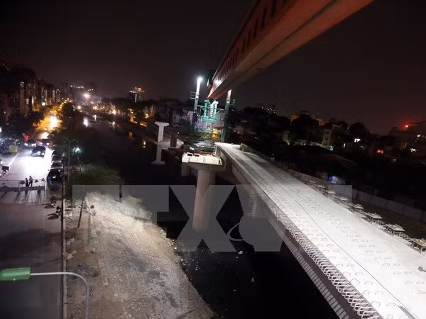 La ligne ferroviaire urbaine Cat Linh-Ha Dong sera mise en service le 1er octobre ảnh 1