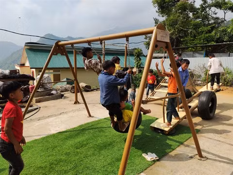 Une rentrée de joie pour les enfants ethniques minoritaires à Tuc Dan ảnh 2