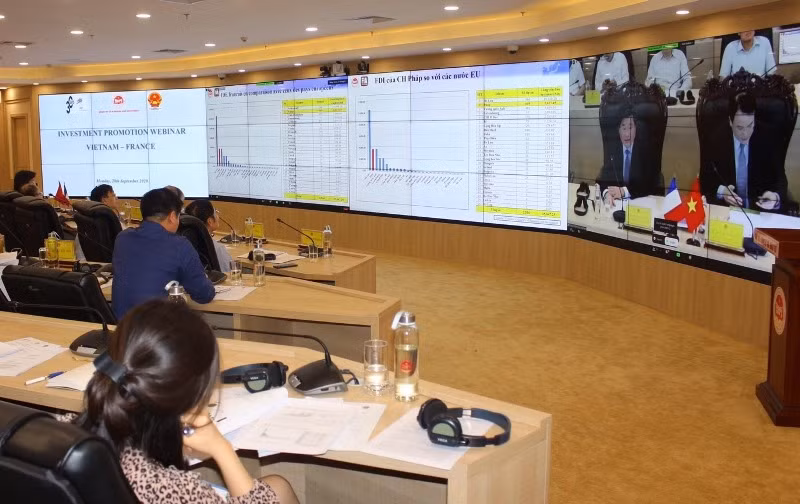 Promotion de l'attraction des investissements français au Vietnam post-COVID-19 ảnh 1