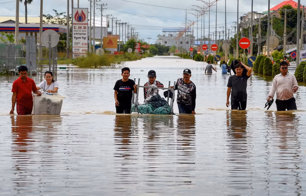 Le Cambodge met en garde contre les inondations la semaine prochaine ảnh 1