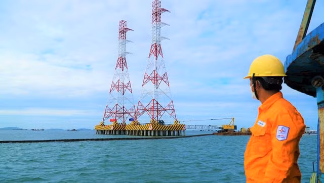 La plus longue ligne électrique de 220 kV d'Asie du Sud-Est sera mise en service en septembre ảnh 1