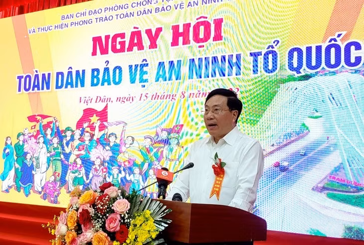 Protéger la sécurité et l’ordre social est la responsabilité du système politique et de la population ảnh 1