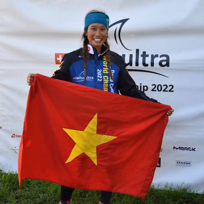 La Vietnamienne Vu Phuong Thanh remporte le Swissultra 2022 ảnh 2