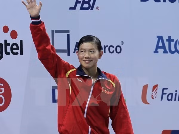 Une nageuse vietnamienne gagne l'or avec un nouveau record asiatique ảnh 1