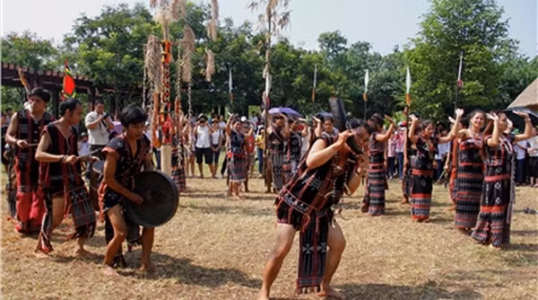 Hanoï: «Les couleurs des ethnies du Vietnam» ảnh 1