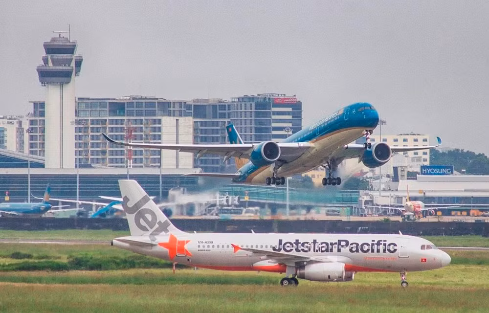 Des compagnies aériennes augmentent la fréquence des vols depuis le 16 avril ảnh 1