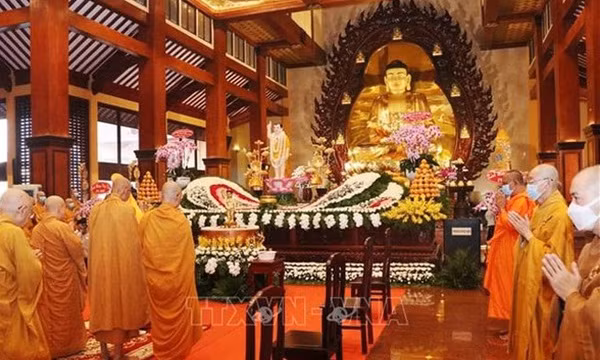 La situation de la liberté de religion au Vietnam ne peut pas être déformée ảnh 1