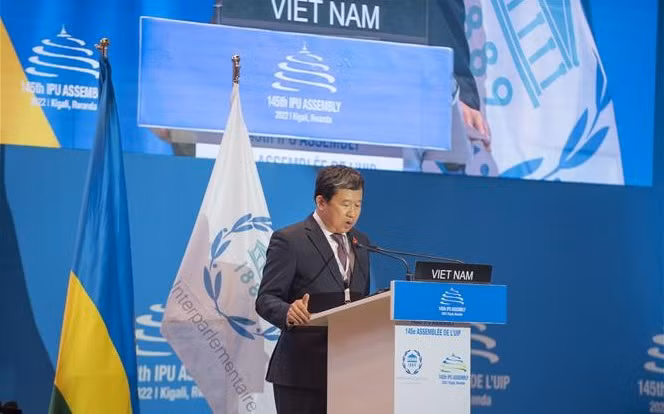 UIP 45 : Propositions du Vietnam pour promouvoir l'égalité des sexes ảnh 1
