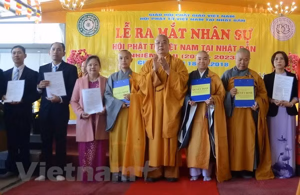 L'Association des bouddhistes du Vietnam au Japon lance ses conseils pour le 2e mandat 2018-2023 ảnh 1