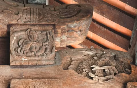 La maison commune de Tây Ðang, un trésor mémoriel à Hanoï ảnh 2