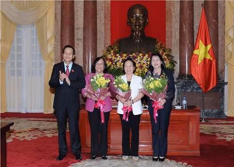 Nouvelle présidente du Conseil de patronage du Fonds national pour les enfants vietnamiens ảnh 1