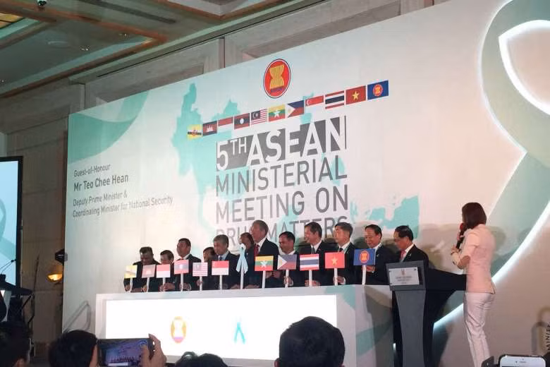 Le Vietnam coopère étroitement avec l’ASEAN dans la lutte contre la drogue ảnh 1