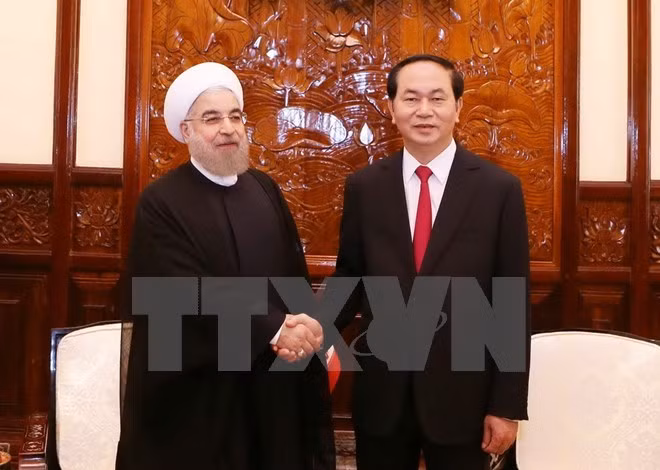 Le Vietnam félicite l’Iran pour les 45 ans des liens diplomatiques ảnh 1