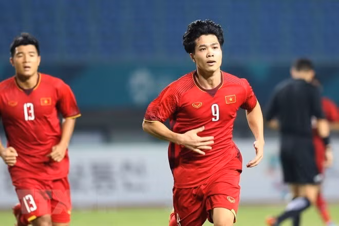 ASIAD 2018 : Le Vietnam bat le Bahreïn 1-0 pour entrer en quarts de finale ảnh 1
