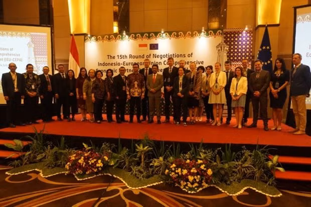 L'Indonésie et l'UE achèvent le 15e cycle de négociations sur l'IEU-CEPA ảnh 1