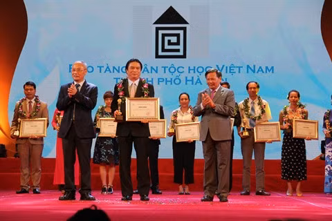 Le Musée d’ethnographie du Vietnam reçoit un prix touristique prestigieux ảnh 1
