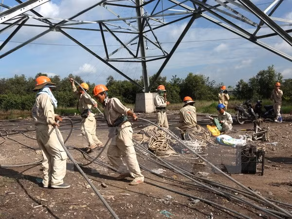 L’EVN attire 2,96 milliards de dollars pour des projets d’électricité ảnh 1 L’EVN attire 2,96 milliards de dollars pour des projets d’électricité ảnh 1