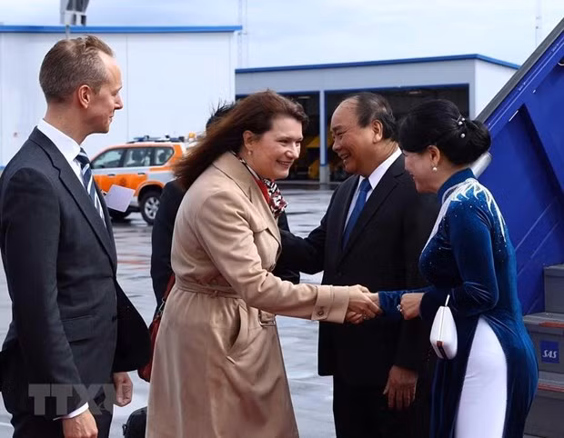 Le PM Nguyen Xuan Phuc entame sa visite officielle en Suède ảnh 1