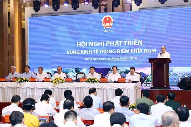 Le PM exhorte à doper la croissance de la région économique clé du Sud ảnh 1