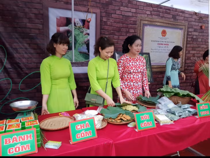 La confection du côm de Mê Tri au patrimoine culturel immatériel national ảnh 3