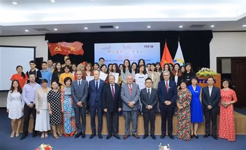 Remise des prix du Concours "Jeunes Reporters Francophones - Vietnam 2019" ảnh 3