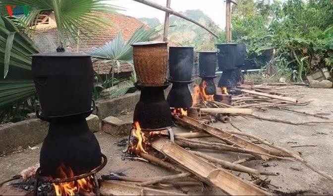 La marmite traditionnelle des Thai ảnh 1