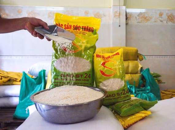 Le riz vietnamien ST24 reconnu "Meilleur riz du monde en 2019" ảnh 1