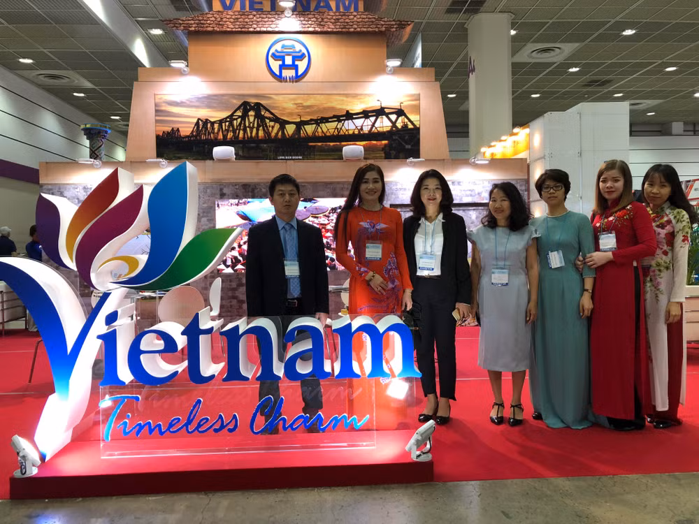 Tourisme : le Vietnam en roadshow au Canada et aux Etats-Unis ảnh 1