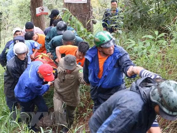 Lam Dong : un touriste sud-coréen mort lors d’une ascension de la cascade ảnh 1