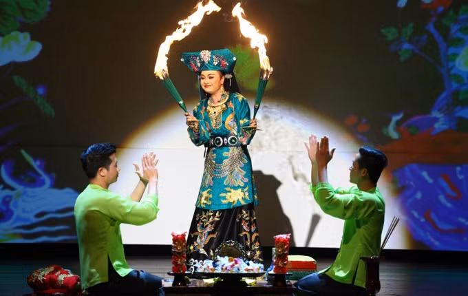 Hanoï se prépare pour le festival du culte des Déesses-Mères ảnh 1