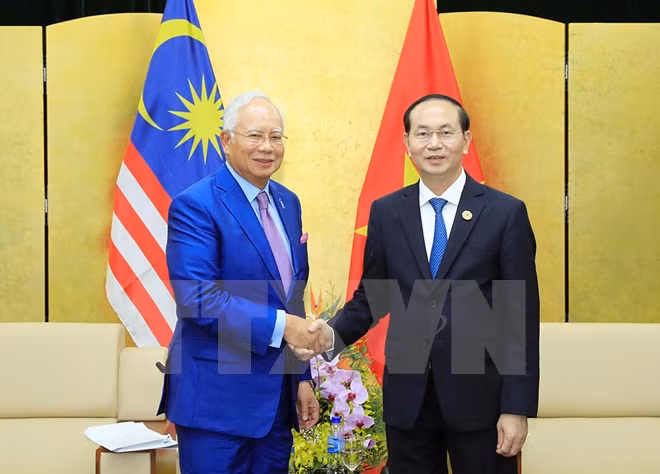 Tran Dai Quang rencontre des dirigeants des Philippines, du Myanmar et de Malaisie ảnh 3