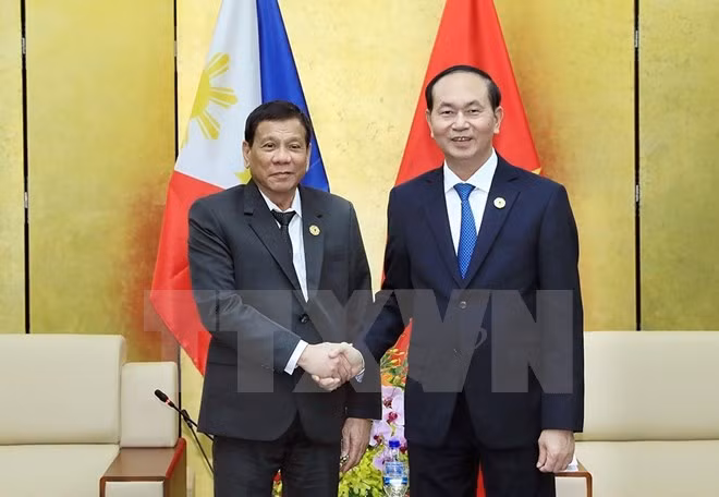 Tran Dai Quang rencontre des dirigeants des Philippines, du Myanmar et de Malaisie ảnh 1