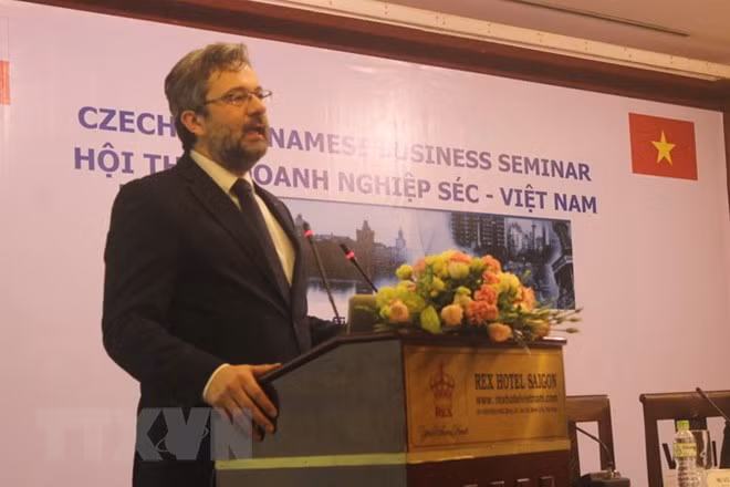 Vietnam-R. tchèque : riches potentiels de coopération dans l’investissement et le commerce ảnh 2