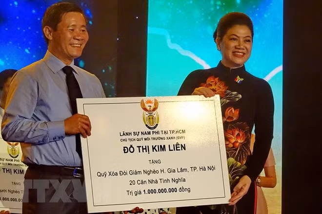 Célébration de la 24e fête nationale de l’Afrique du Sud à Ho Chi Minh-Ville ảnh 1