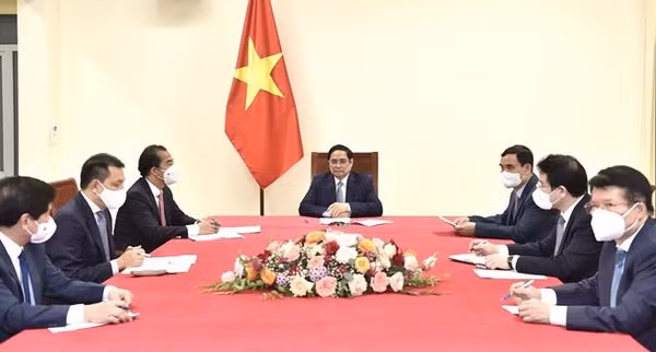 Le Vietnam propose à la Belgique de coopérer au transfert de production de vaccin anti-Covid-19 ảnh 1