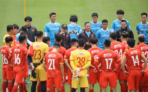 Eliminatoires de la Coupe du Monde 2022 : 29 footballeurs vietnamiens partiront pour les EAU ảnh 1
