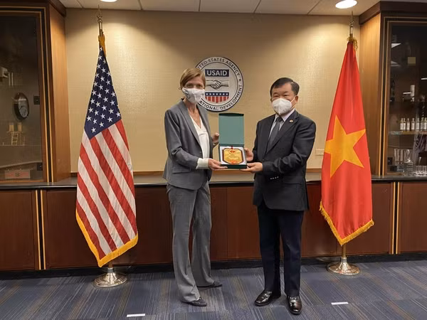 Le Vietnam et les Etats-Unis coopèrent dans le traitement des conséquences de la guerre ảnh 2