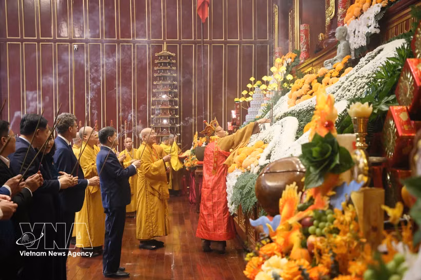 Cérémonie d'ouverture de la Fête printanière de Yên Tu 2026. Photo: VNA
