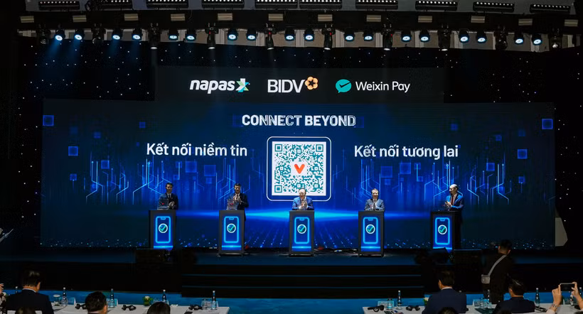 Cérémonie d'annonce de l'extension du service de paiement transfrontalier par QR code entre le Vietnam et la Chine. Photo: NAPAS