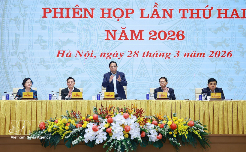 Le Premier ministre Pham Minh Chinh, chef du Comité directeur du gouvernement chargé du développement de la science, de la technologie, de l’innovation, de la transformation numérique et du Projet 06, s'exprime. Photo: VNA