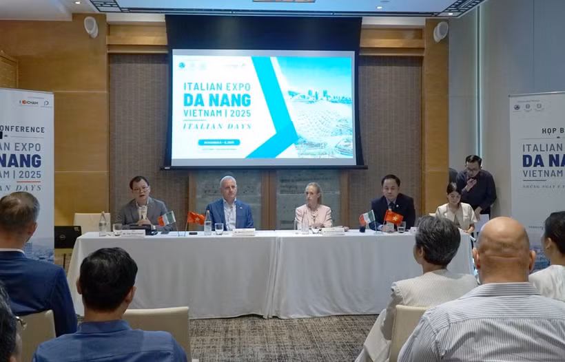 Cérémonie de présentation de la série d'événements des « Journées italiennes à Da Nang 2025 » (Italian Expo Danang 2025).