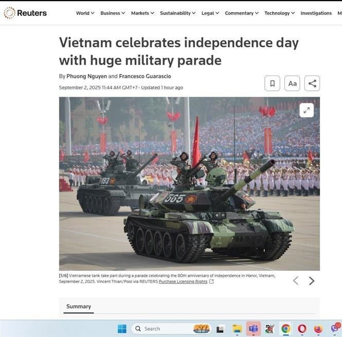 L'agence britannique Reuters a qualifié cet événement de "célébration historique de grande envergure", soulignant l'effervescence patriotique dans les rues de Hanoï, décorées aux couleurs nationales. Reuters a également noté la présentation d'une exposition nationale des réalisations socio-économiques, soulignant l'esprit d'unité nationale et l'ambition de développement du pays. Photo: VNA