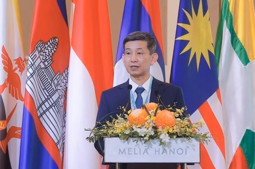 Nguyên Danh Hoang Viêt, chef de l’Administration vietnamienne des Sports (ministère de la Culture, des Sports et du Tourisme), s'exprime lors de la réunion. Photo: VNA