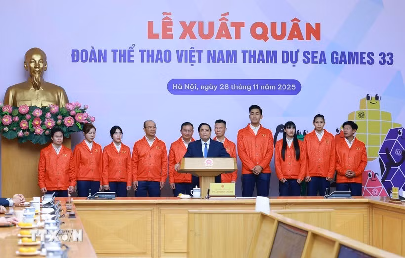 Le Premier ministre Pham Minh Chinh s'exprime lors de la cérémonie de départ de la délégation sportive vietnamienne. Photo: VNA