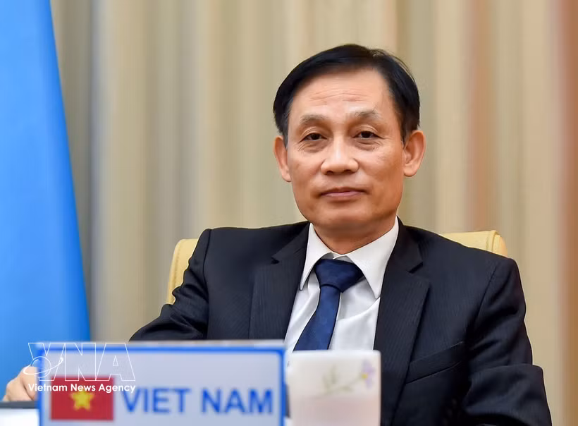 Le ministre des Affaires étrangères, Le Hoai Trung. Photo: VNA