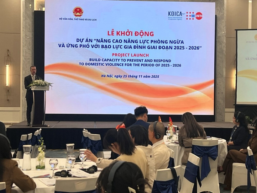 Lancement d’un projet pour prévenir et répondre à la violence domestique à l’ère numérique. Photo: baovanhoa.vn