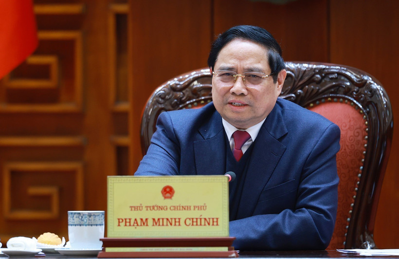 Le Premier ministre Pham Minh Chinh s'exprime lors de la réunion. Photo: VNA