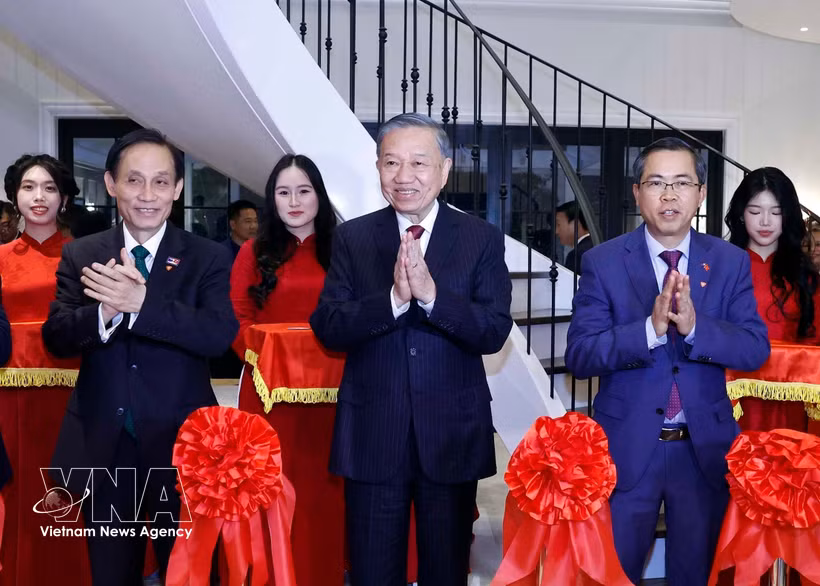 Le dirigeant Tô Lâm (milieu) à l'inauguration de la Maison du Vietnam en Australie, en août 2026. Photo: VNA