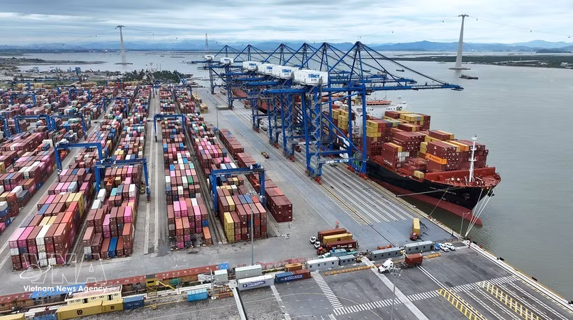 Les performances du Vietnam reposent essentiellement sur un modèle de croissance tiré par les exportations. Photo: VNA