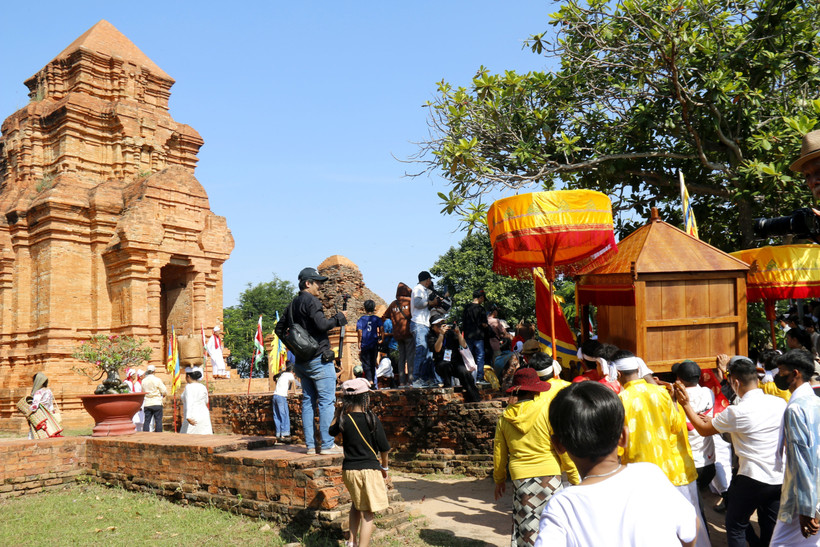 Lâm Dông met en valeur la culture Cham pour développer le tourisme